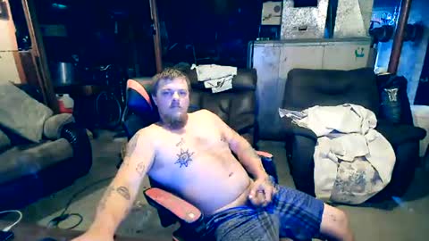 Snapshot of averag3joe chatting on July 24, 2026, 10:08 pm averag3joe online show from July 24, 2026, 10:08 pm