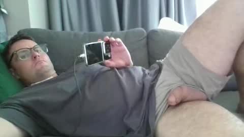 Snapshot of averagejoe2025 chatting on November 11, 2025, 5:07 am averagejoe2025 online show from November 11, 2025, 5:07 am