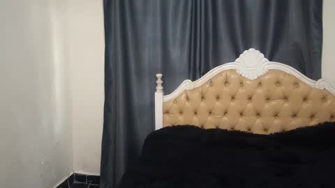 averygoodbadgirl online show from May 31, 2026, 5:37 am