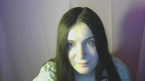 Snapshot of avialenne chatting on April 24, 2026, 5:26 pm avialenne online show from April 24, 2026, 5:26 pm
