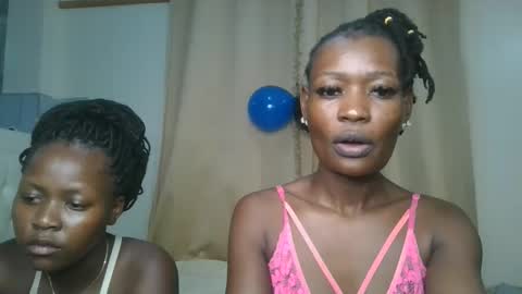 Snapshot of avian_babe chatting on April 15, 2026, 6:15 pm Avian online show from April 15, 2026, 6:15 pm