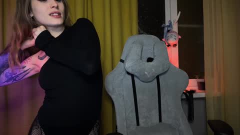 Snapshot of aviva_faith chatting on December 20, 2024, 10:22 pm Aviva online show from December 20, 2024, 10:22 pm