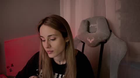 Snapshot of aviva_faith chatting on January 25, 2025, 12:17 am Aviva online show from January 25, 2025, 12:17 am