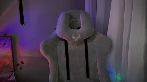 Snapshot of aviva_faith chatting on January 30, 2025, 10:19 pm Aviva online show from January 30, 2025, 10:19 pm