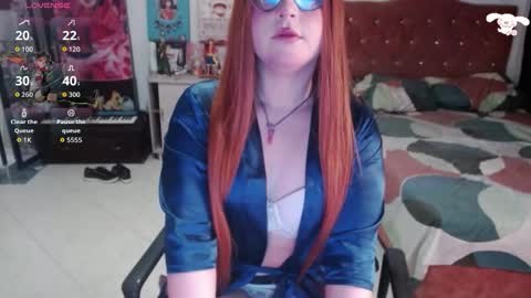 Abril online show from September 24, 2025, 12:03 am