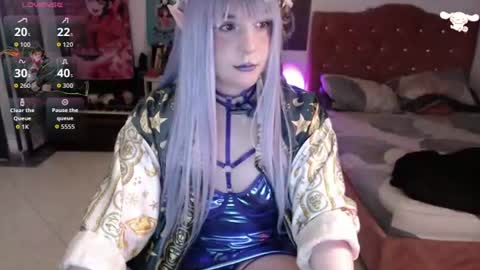 Abril online show from July 20, 2026, 4:05 am