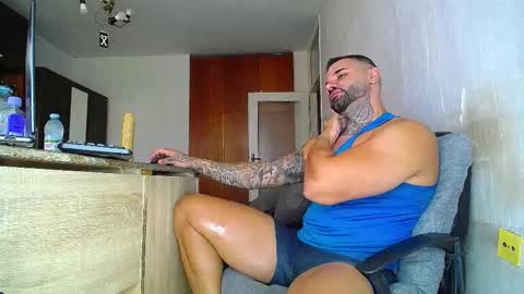 Snapshot of awerio7777 chatting on September 15, 2025, 8:47 am Santiago777 online show from September 15, 2025, 8:47 am