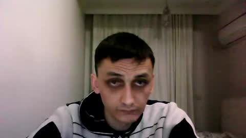 Snapshot of awesenheit chatting on February 14, 2025, 10:25 pm awesenheit online show from February 14, 2025, 10:25 pm