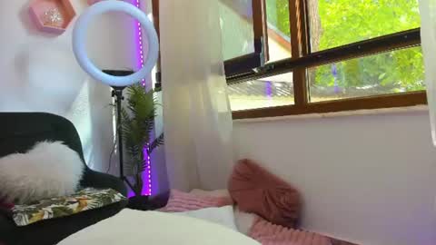 Jolie online show from July 7, 2026, 12:09 pm
