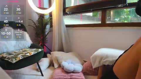 Jolie online show from July 23, 2026, 10:46 am