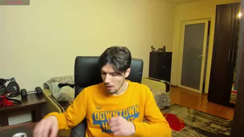 Snapshot of awesome_justin chatting on February 21, 2025, 12:28 pm Justin online show from February 21, 2025, 12:28 pm