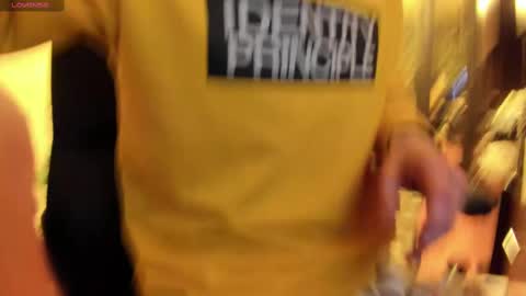 Snapshot of awesome_justin chatting on March 7, 2025, 1:09 am Justin online show from March 7, 2025, 1:09 am