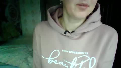 Snapshot of awesomeladyy chatting on January 18, 2025, 8:20 am awesomeladyy online show from January 18, 2025, 8:20 am