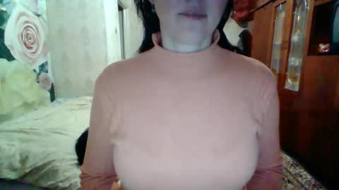 Snapshot of awesomeladyy chatting on January 21, 2025, 6:55 pm awesomeladyy online show from January 21, 2025, 6:55 pm