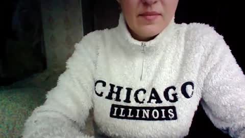 Snapshot of awesomeladyy chatting on February 5, 2025, 7:29 am awesomeladyy online show from February 5, 2025, 7:29 am