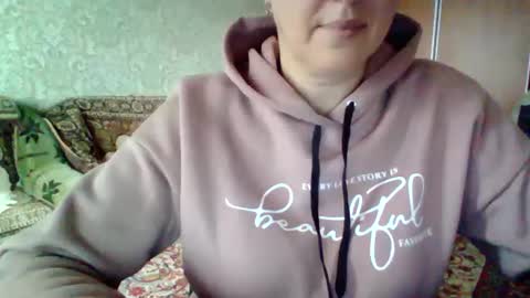 Snapshot of awesomeladyy chatting on October 3, 2025, 11:51 am awesomeladyy online show from October 3, 2025, 11:51 am