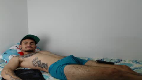 Snapshot of axel_ag chatting on December 25, 2024, 10:59 pm Axel online show from December 25, 2024, 10:59 pm