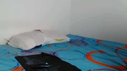 Snapshot of axel_ag chatting on January 13, 2025, 8:58 pm Axel online show from January 13, 2025, 8:58 pm