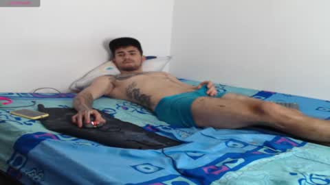 Snapshot of axel_ag chatting on March 10, 2025, 9:40 pm Axel online show from March 10, 2025, 9:40 pm