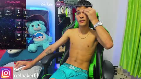 Snapshot of axel_baker01 chatting on December 3, 2024, 9:12 pm Axel online show from December 3, 2024, 9:12 pm