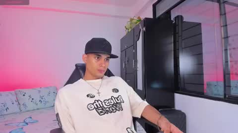 AXEL online show from January 8, 2026, 8:22 pm