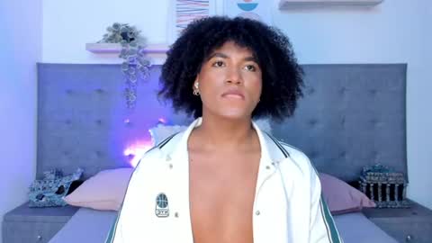 Snapshot of axel_colling1 chatting on June 13, 2026, 11:24 pm AXEL online show from June 13, 2026, 11:24 pm
