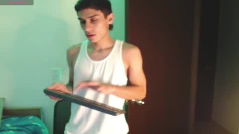 axel davis  online show from October 12, 2025, 3:38 am