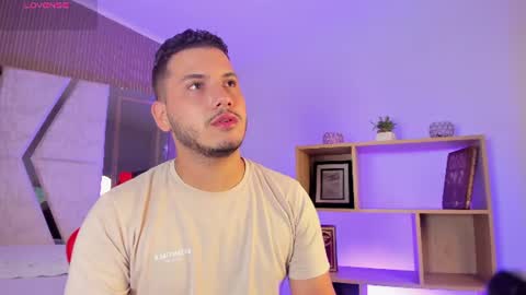 axel_grey_ online show from July 16, 2026, 12:44 pm
