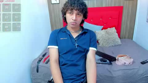 Snapshot of axel_ps chatting on March 7, 2025, 8:44 pm Alex online show from March 7, 2025, 8:44 pm