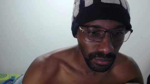 Snapshot of axel_rios_207467 chatting on November 2, 2025, 2:03 am axel rios online show from November 2, 2025, 2:03 am