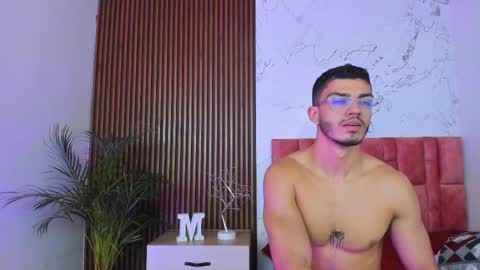 Snapshot of axel_stein2 chatting on December 4, 2024, 8:23 am Axel online show from December 4, 2024, 8:23 am