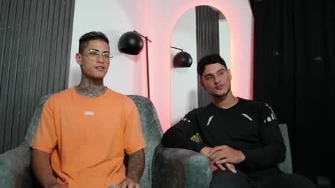 Snapshot of axel_villa chatting on February 11, 2025, 10:39 pm Agustin online show from February 11, 2025, 10:39 pm