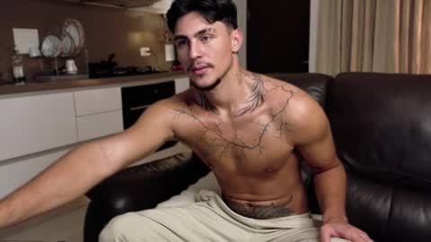 axelblack7 online show from January 14, 2026, 7:03 am