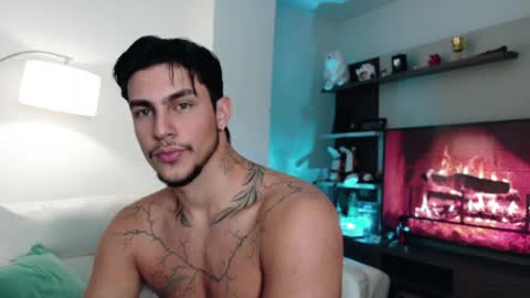 axelblack7 online show from April 2, 2026, 6:33 am