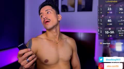 Snapshot of axelking13 chatting on January 17, 2026, 12:59 am Axel King online show from January 17, 2026, 12:59 am