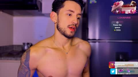 Snapshot of axelking13 chatting on February 15, 2026, 12:07 am Axel King online show from February 15, 2026, 12:07 am