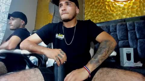 Axell Cross2 online show from March 2, 2025, 9:21 am