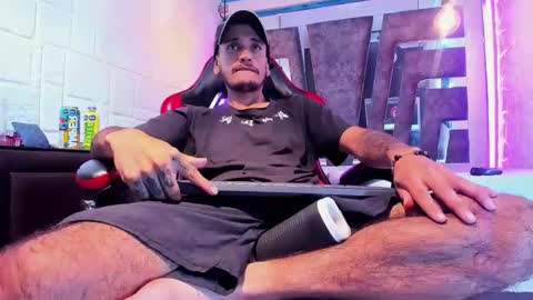 Axell Cross2 online show from March 30, 2026, 2:18 pm