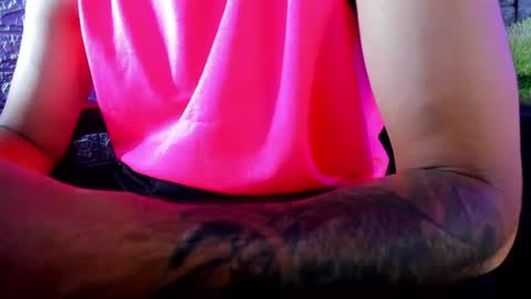Snapshot of axell_cross2 chatting on June 22, 2026, 3:25 am Axell Cross2 online show from June 22, 2026, 3:25 am