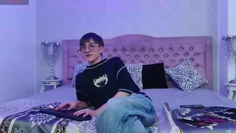 axell_stone online show from June 2, 2026, 9:17 pm