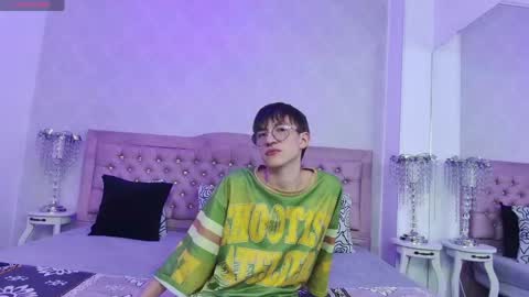 axell_stone online show from June 3, 2026, 7:30 pm