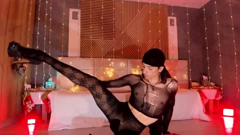 im your little femboy  ALEX   online show from December 27, 2024, 6:57 am