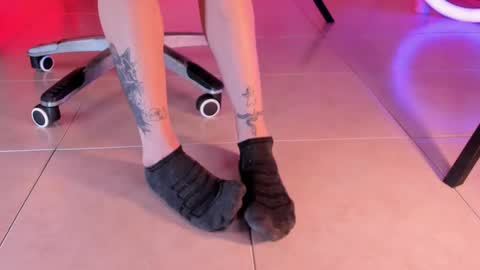 im your little femboy  ALEX   online show from October 22, 2025, 9:14 pm