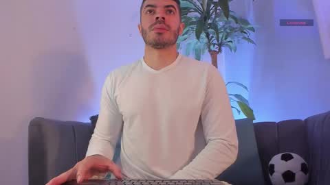 Axel Thompsom online show from January 14, 2026, 12:00 pm