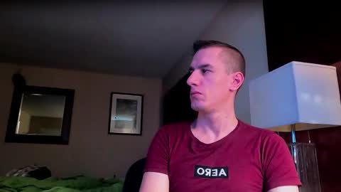 Axl online show from February 25, 2025, 8:47 am