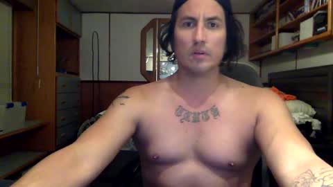 Snapshot of axlgrindz chatting on September 22, 2025, 7:54 am Axl Grindz online show from September 22, 2025, 7:54 am