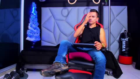 Ayden Miller online show from December 15, 2024, 5:56 am