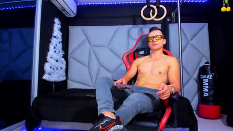 Ayden Miller online show from December 16, 2024, 7:48 am