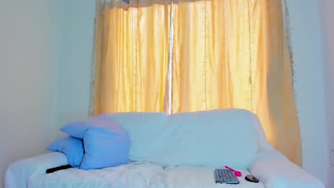 Snapshot of ayheleen_sexygirl3 chatting on February 18, 2025, 8:36 pm Mariana online show from February 18, 2025, 8:36 pm