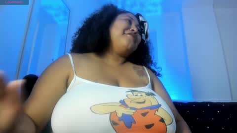 Ayliinn  online show from April 9, 2026, 6:19 am